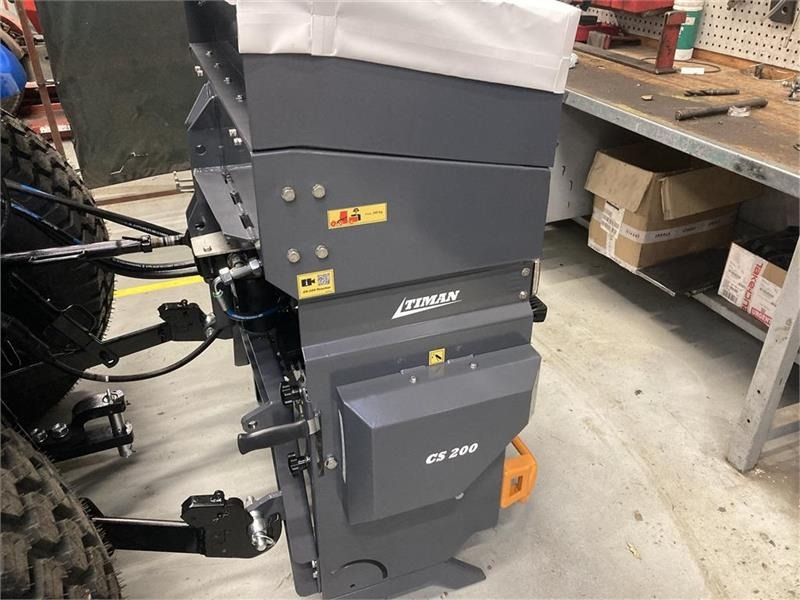 Timan CS-200 Combispreder 300 liter til traktor - Esparcidor de sal para Vehículo municipal: foto 2 Timan CS-200 Combispreder 300 liter til traktor - Esparcidor de sal para Vehículo municipal: foto 2