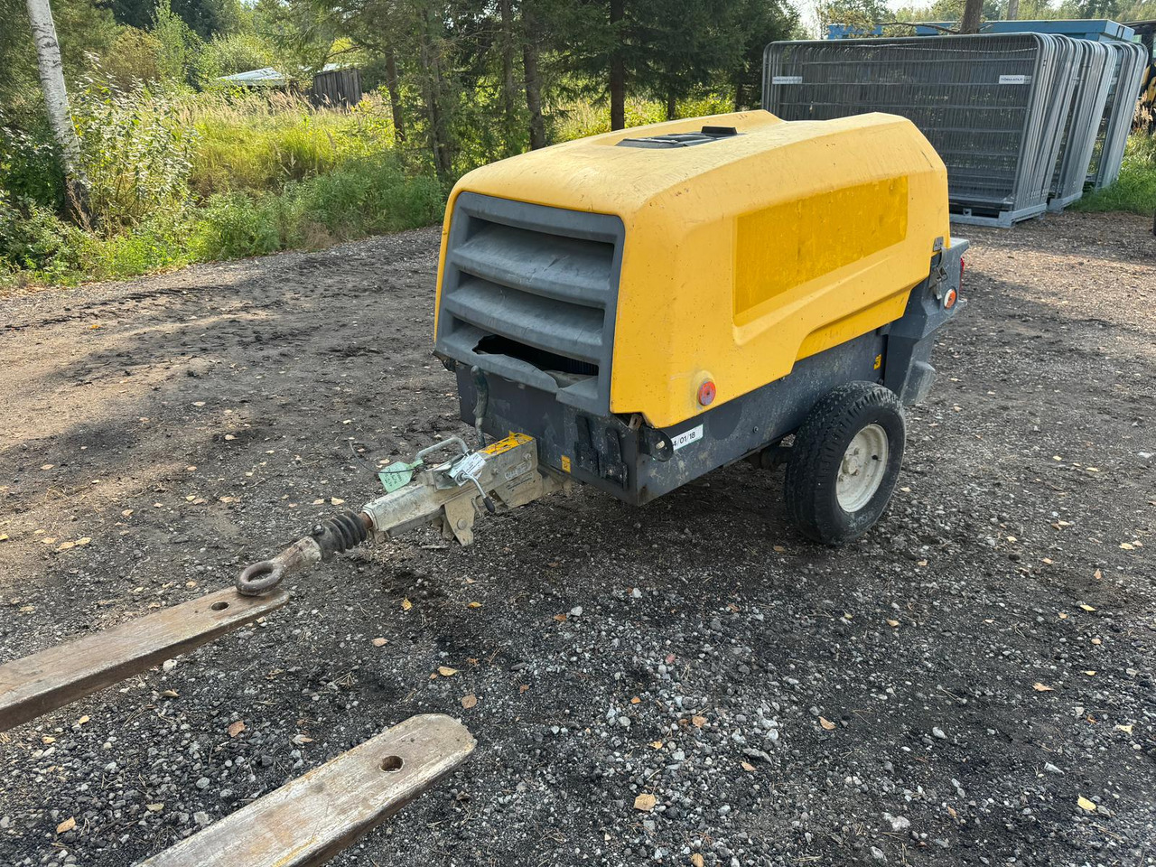 ATLAS COPCO XAS48 - Compresor de aire: foto 1 ATLAS COPCO XAS48 - Compresor de aire: foto 1
