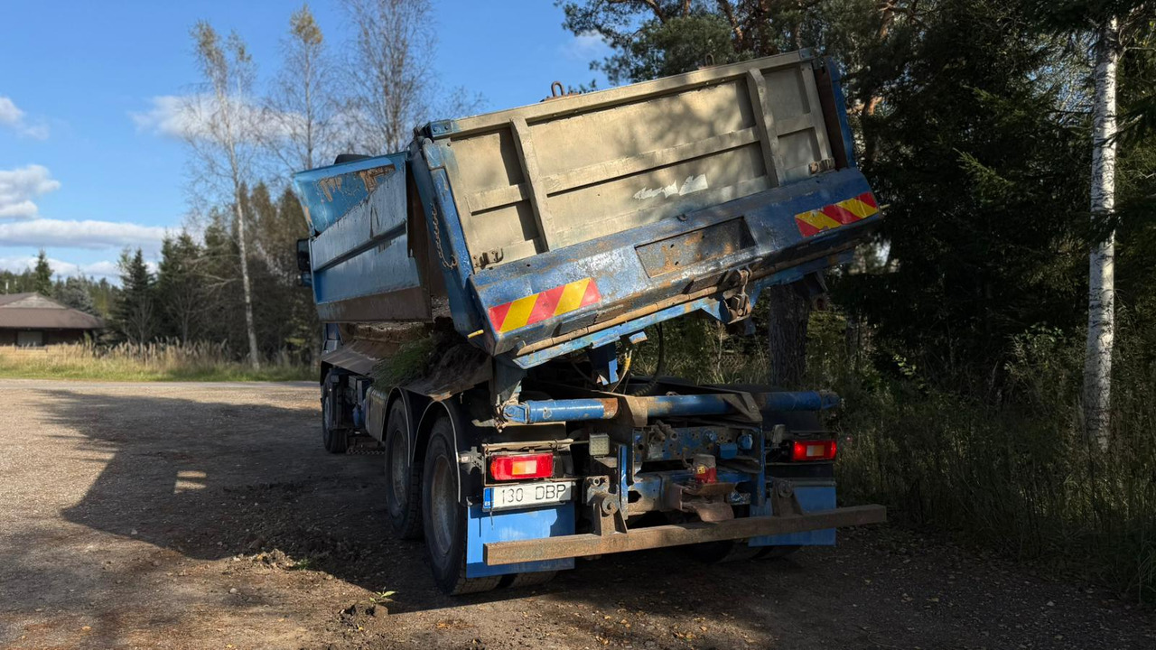 VOLVO FH12 - Camión volquete: foto 5 VOLVO FH12 - Camión volquete: foto 5