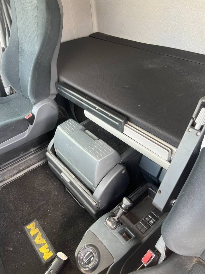 Camión volquete MAN TGX 35.480 8X4-4 BL: foto 10 Camión volquete MAN TGX 35.480 8X4-4 BL: foto 10