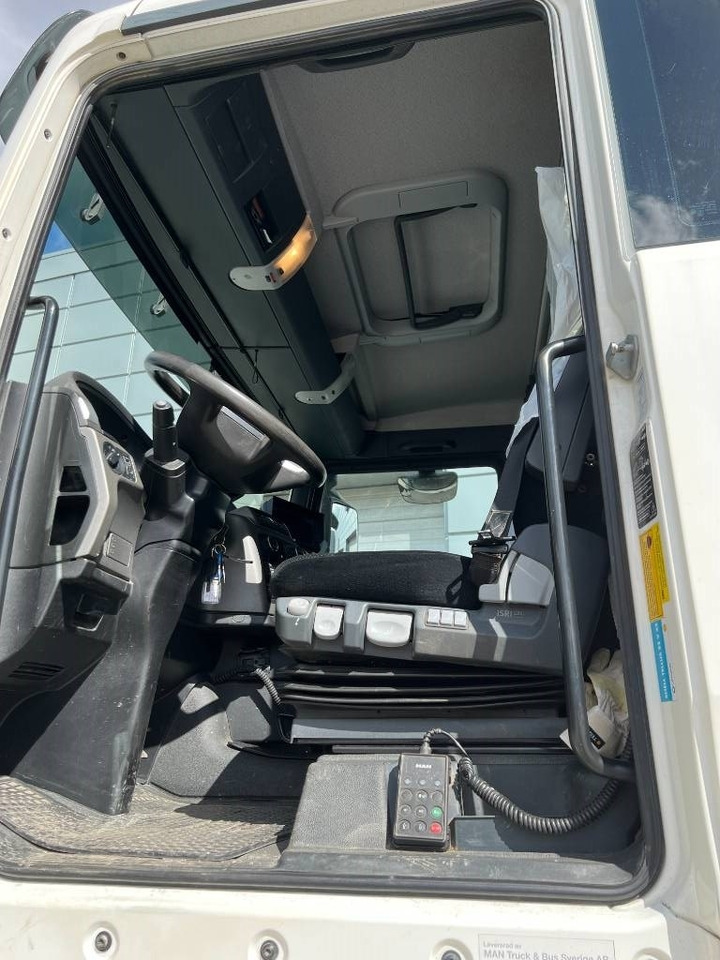 Camión volquete MAN TGX 35.480 8X4-4 BL: foto 9 Camión volquete MAN TGX 35.480 8X4-4 BL: foto 9