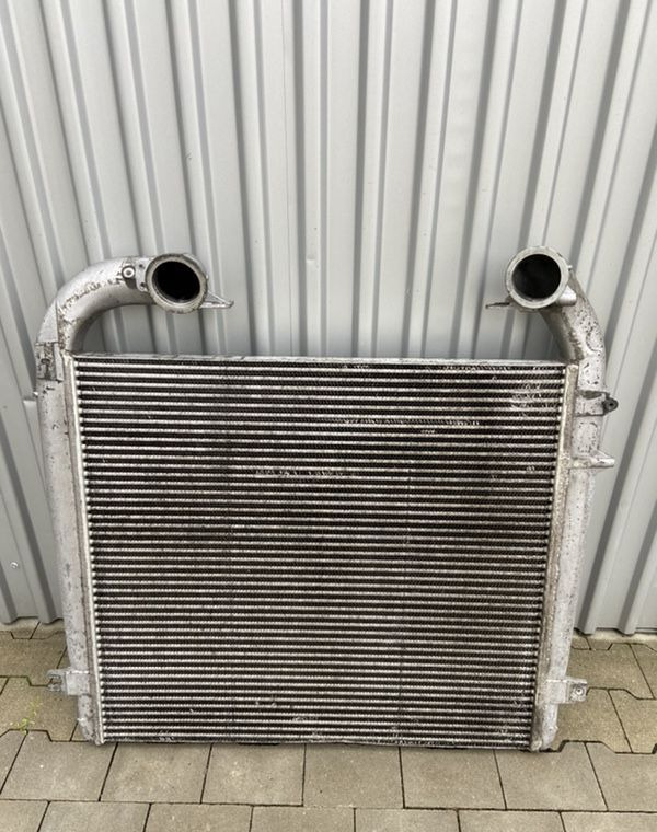 Intercooler Scania G euro 6 chłodnica powietrza 1902444 - Intercooler para Camión: foto 2 Intercooler Scania G euro 6 chłodnica powietrza 1902444 - Intercooler para Camión: foto 2