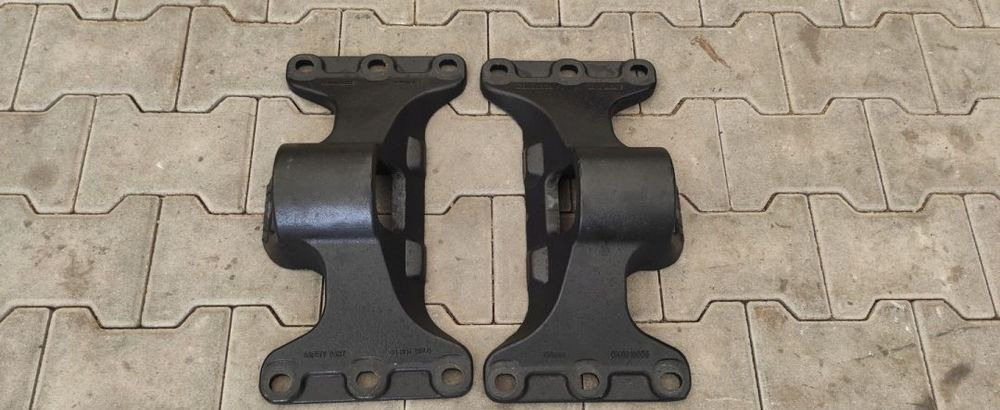 ŁAPA ŁAPY POD SIODŁO JOST 150mm NOWE - Quinta rueda para Camión: foto 1 ŁAPA ŁAPY POD SIODŁO JOST 150mm NOWE - Quinta rueda para Camión: foto 1