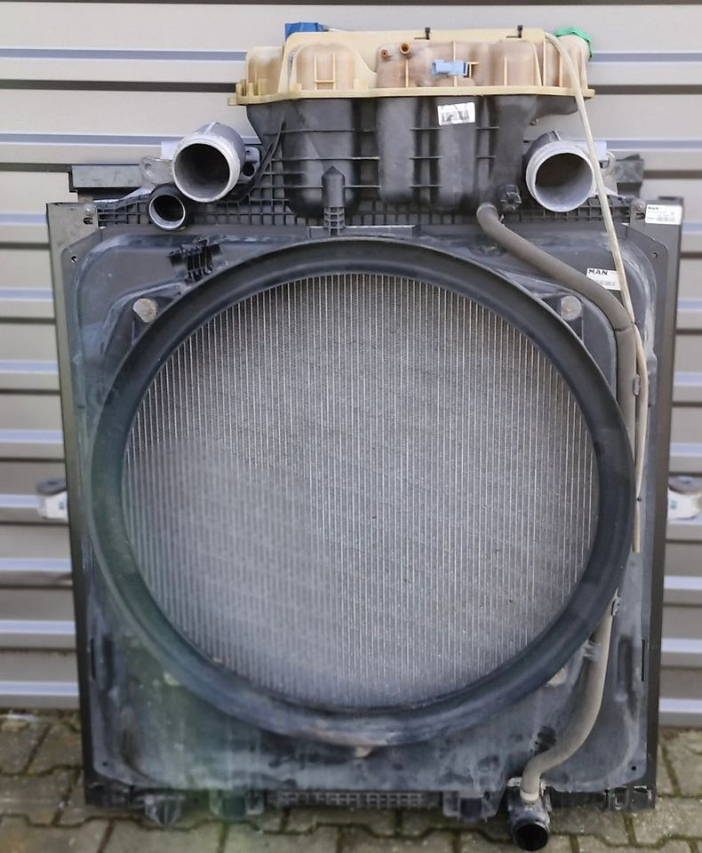 MAN TG3 TGX CHŁODNICA KOMPLET CHŁODNIC - Sistema de refrigeración: foto 1 MAN TG3 TGX CHŁODNICA KOMPLET CHŁODNIC - Sistema de refrigeración: foto 1