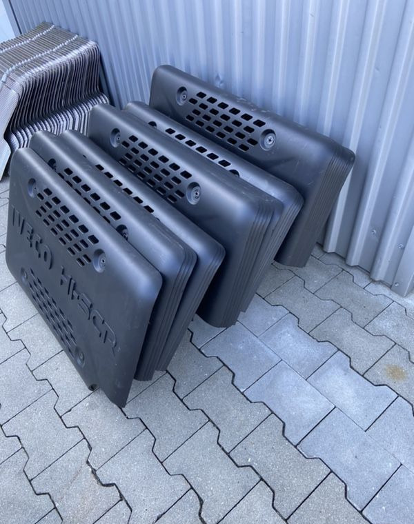 NOWA Osłona katalizatora Iveco Eurocargo euro 6 pokrywa - Depósito de combustible: foto 1 NOWA Osłona katalizatora Iveco Eurocargo euro 6 pokrywa - Depósito de combustible: foto 1