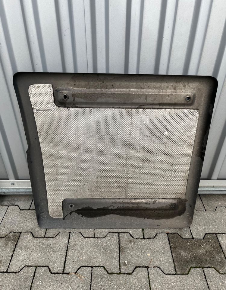 Osłona katalizatora Scania Super R S pokrywa NGS NGR - Carrocería y exterior para Camión: foto 2 Osłona katalizatora Scania Super R S pokrywa NGS NGR - Carrocería y exterior para Camión: foto 2