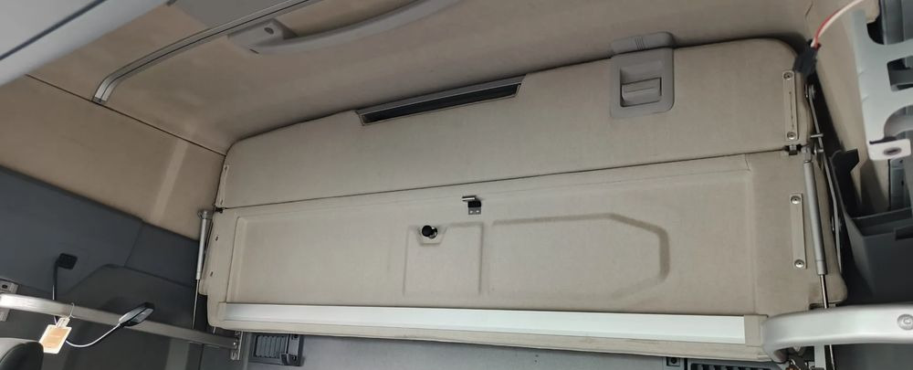 RENAULT GAMA T ŁÓŻKO GÓRNE LEŻANKA - Cabina e interior para Camión: foto 2 RENAULT GAMA T ŁÓŻKO GÓRNE LEŻANKA - Cabina e interior para Camión: foto 2