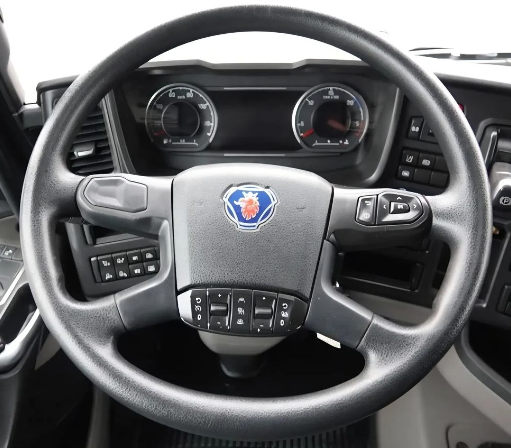 SCANIA R NGT KIEROWNICA - Cabina e interior para Camión: foto 1 SCANIA R NGT KIEROWNICA - Cabina e interior para Camión: foto 1