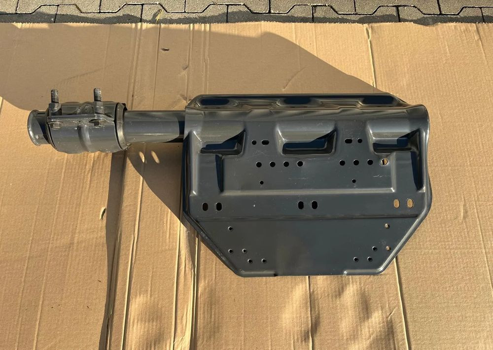 SCANIA R S CHLAPACZ BŁOTNIK GITARA NOWY 2800402 - Carrocería y exterior: foto 1 SCANIA R S CHLAPACZ BŁOTNIK GITARA NOWY 2800402 - Carrocería y exterior: foto 1