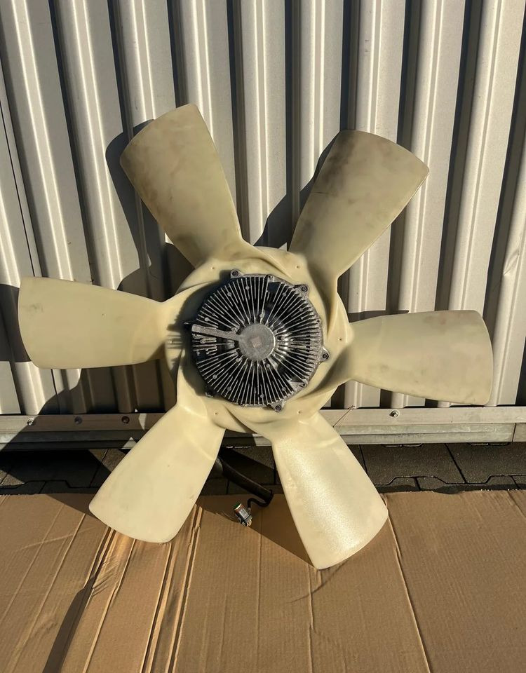 SCANIA R S WENTYLATOR CHŁODNICY 020009597 - Carrocería y exterior: foto 1 SCANIA R S WENTYLATOR CHŁODNICY 020009597 - Carrocería y exterior: foto 1