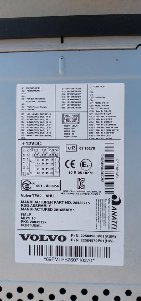 VOLVO FH 4 ODTWARZACZ CD - Salpicadero para Camión: foto 2 VOLVO FH 4 ODTWARZACZ CD - Salpicadero para Camión: foto 2