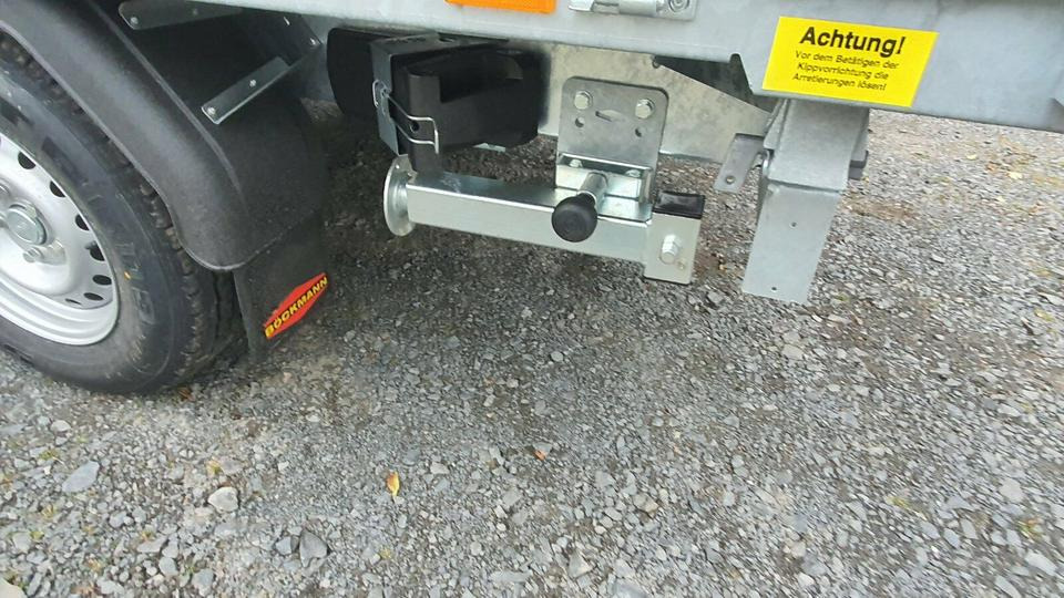 Böckmann DK-AL 3218/35P Anhänger Kipper 3,5t Stahlblechaufsatz - Remolque volquete: foto 4 Böckmann DK-AL 3218/35P Anhänger Kipper 3,5t Stahlblechaufsatz - Remolque volquete: foto 4