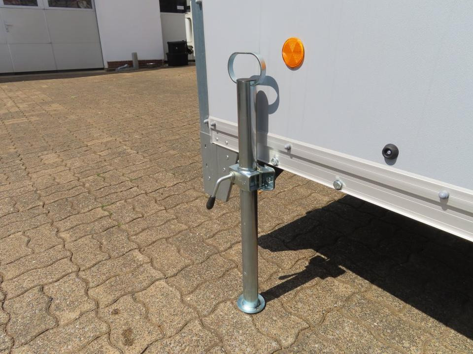 Böckmann Kofferanhänger KT 3015/135,100 km/h, Abstellstützen - Remolque caja cerrada: foto 5 Böckmann Kofferanhänger KT 3015/135,100 km/h, Abstellstützen - Remolque caja cerrada: foto 5