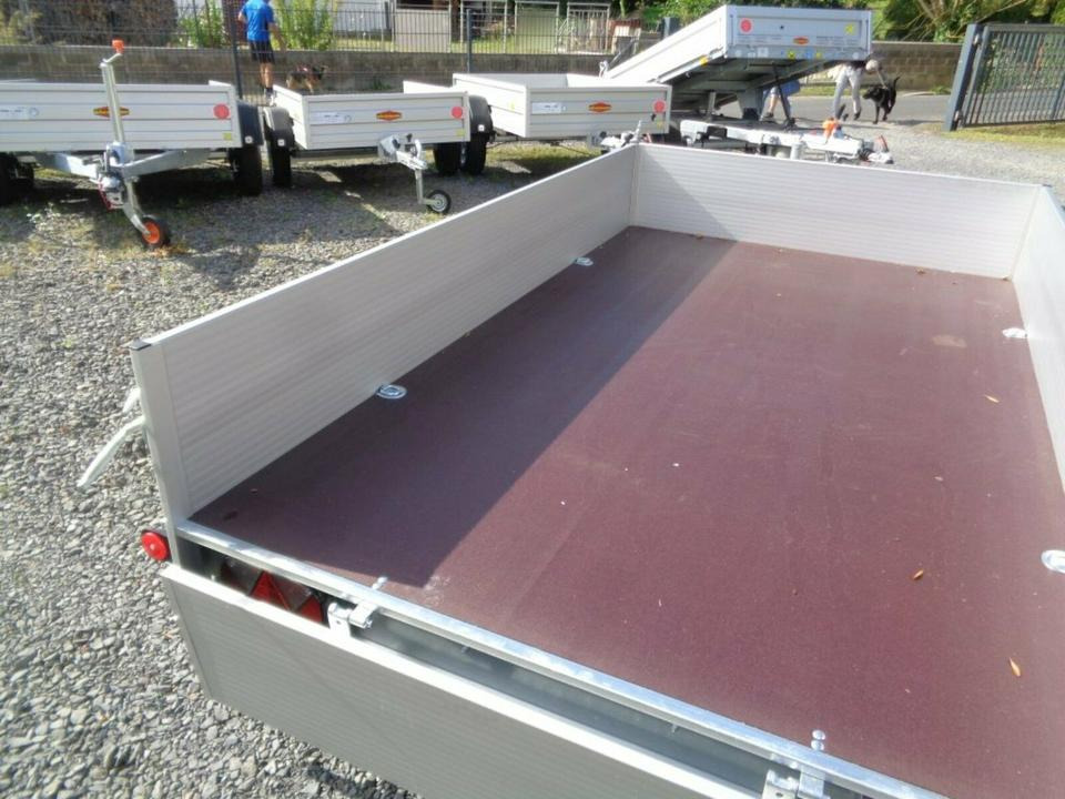 Remolque de coche Böckmann PKW-Anhänger, 1500 kg, Alubordwände 100 km/h: foto 6