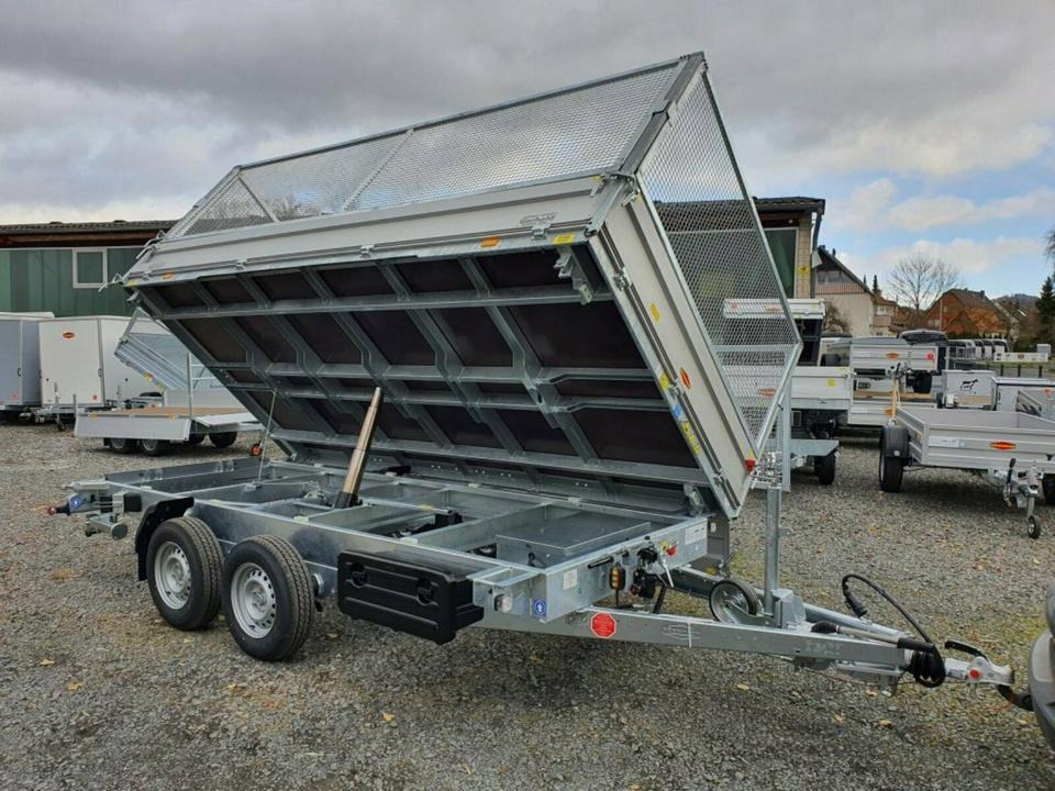Böckmann PKW-Anhänger 3,5to, Dreiseitenkipper, Gitter - Remolque volquete: foto 1 Böckmann PKW-Anhänger 3,5to, Dreiseitenkipper, Gitter - Remolque volquete: foto 1