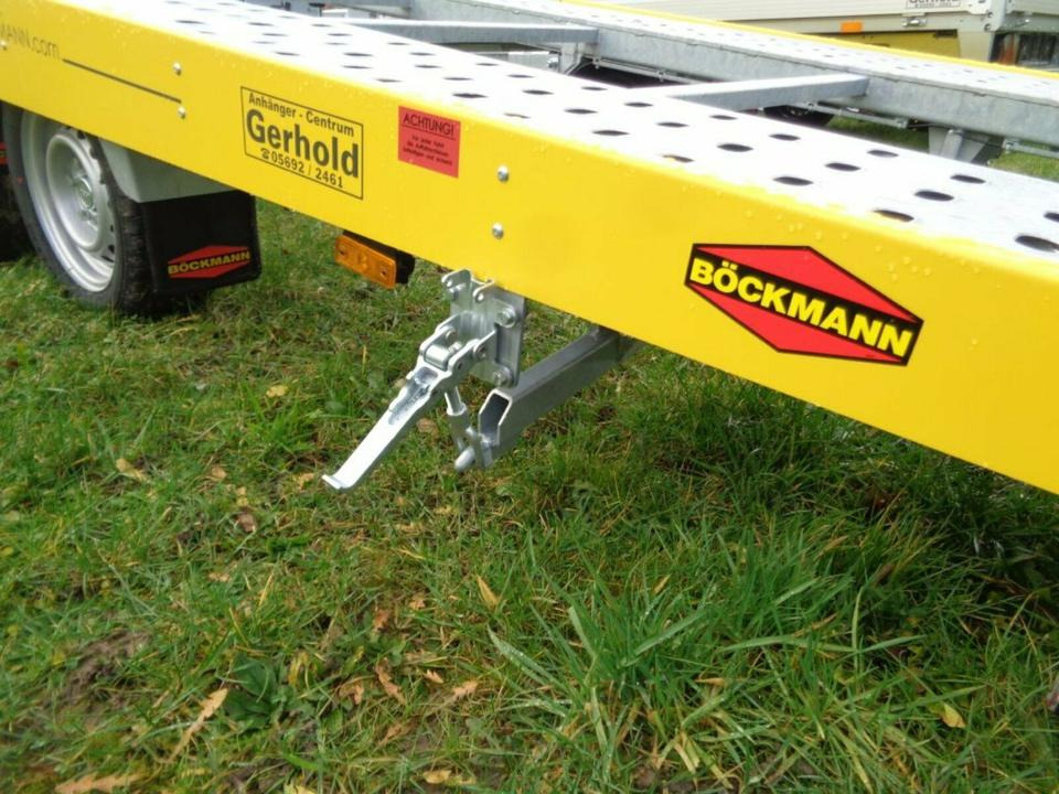 Böckmann PKW-Anhänger, Autotransporter, 3,5to. kippbar, 100 km/h - Remolque portavehículos: foto 3 Böckmann PKW-Anhänger, Autotransporter, 3,5to. kippbar, 100 km/h - Remolque portavehículos: foto 3