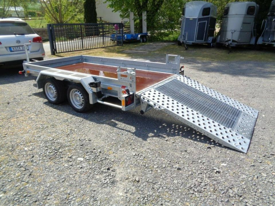 Böckmann PKW-Anhänger Baumaschinentransporter, 3,5 to. 100 km/h - Remolque porta maquinaria: foto 5 Böckmann PKW-Anhänger Baumaschinentransporter, 3,5 to. 100 km/h - Remolque porta maquinaria: foto 5