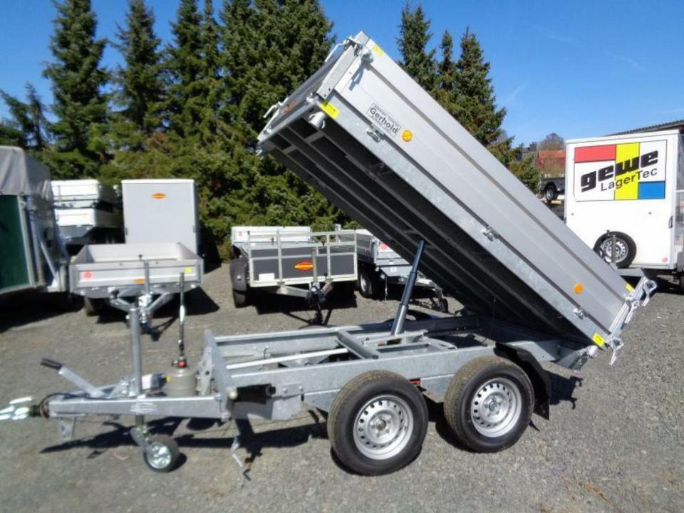 Böckmann PKW-Anhänger, Dreiseitenkipper, 2,7 to. - Remolque volquete: foto 2 Böckmann PKW-Anhänger, Dreiseitenkipper, 2,7 to. - Remolque volquete: foto 2