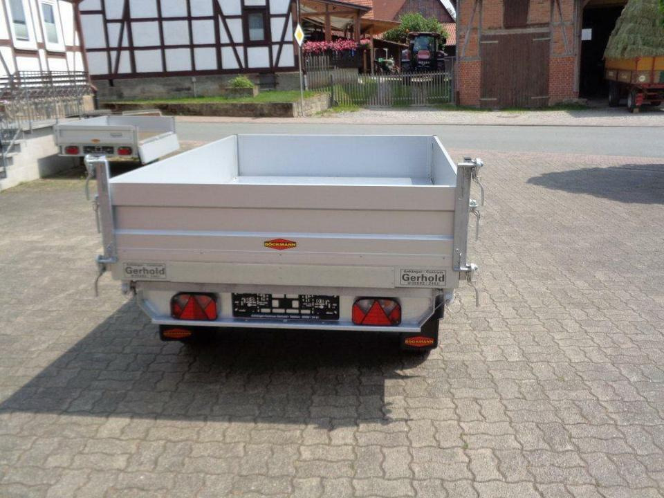 Böckmann PKW-Anhänger, Dreiseitenkipper, 2,7 to - Remolque volquete: foto 5 Böckmann PKW-Anhänger, Dreiseitenkipper, 2,7 to - Remolque volquete: foto 5