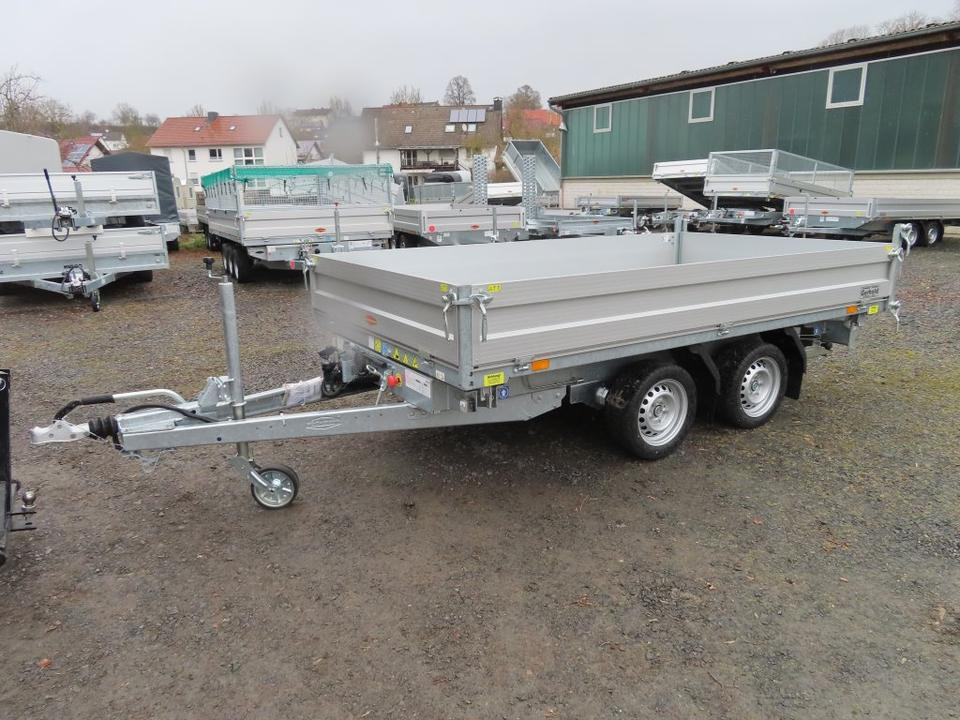 Remolque volquete Böckmann PKW Anhänger, Dreiseitenkipper, 3,0 to. Elektrokipper,: foto 13