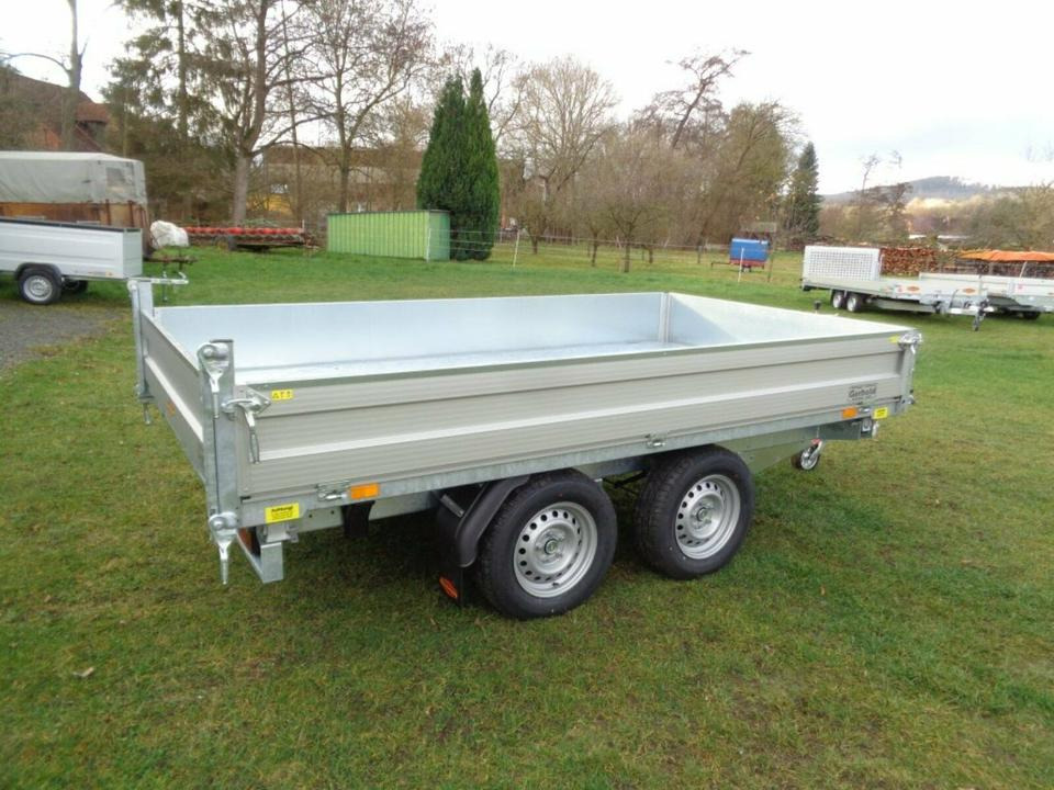 Böckmann PKW-Anhänger E-Pumpe Dreiseitenkipper 2,7 to Blechcover - Remolque volquete: foto 4 Böckmann PKW-Anhänger E-Pumpe Dreiseitenkipper 2,7 to Blechcover - Remolque volquete: foto 4