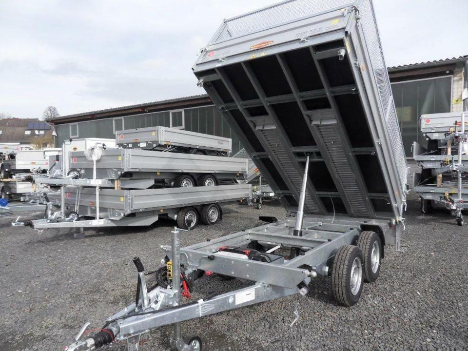 Arrendamiento de  Böckmann PKW-Anhänger, Elektro-Dreiseitenkipper, 3,5to. Böckmann PKW-Anhänger, Elektro-Dreiseitenkipper, 3,5to.: foto 12