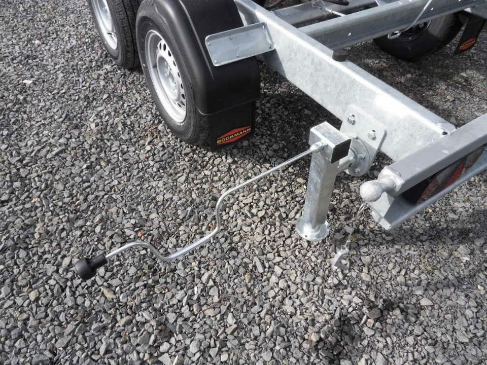 Arrendamiento de  Böckmann PKW-Anhänger, Elektro-Dreiseitenkipper, 3,5to. Böckmann PKW-Anhänger, Elektro-Dreiseitenkipper, 3,5to.: foto 18