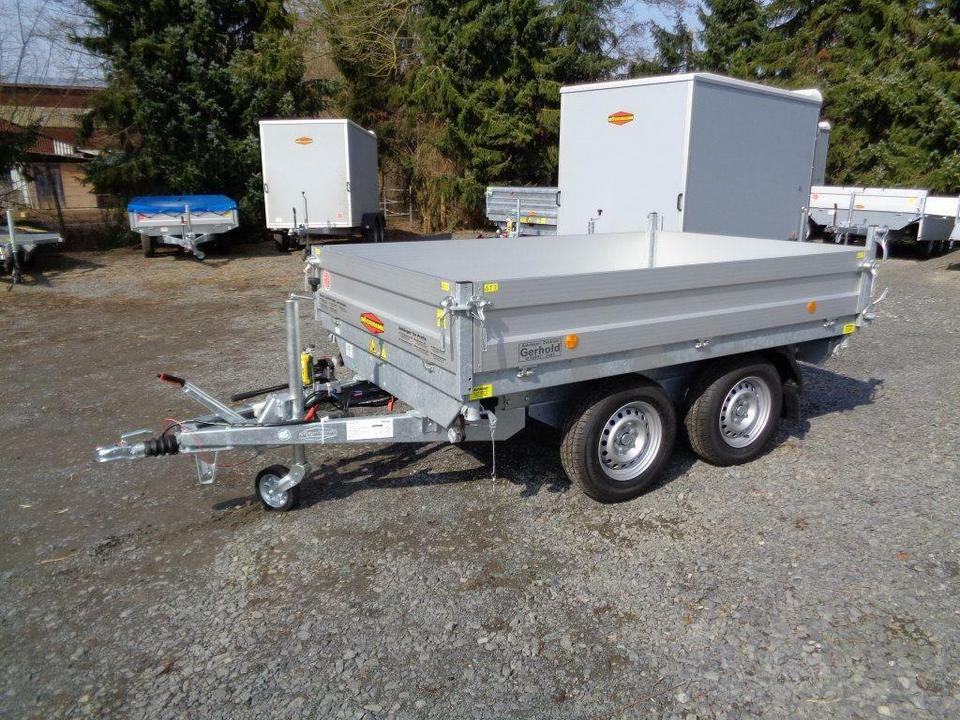 Böckmann PKW-Anhänger Elektro-Dreiseitenkipper DK-AL 2516/27P - Remolque volquete: foto 2 Böckmann PKW-Anhänger Elektro-Dreiseitenkipper DK-AL 2516/27P - Remolque volquete: foto 2