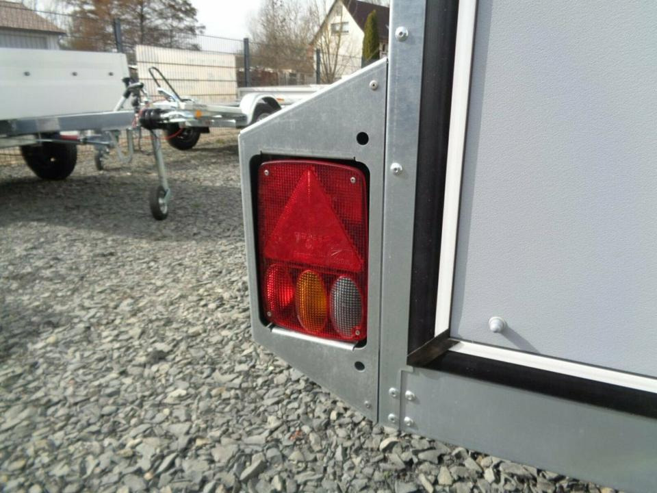 Remolque caja cerrada Böckmann PKW-Anhänger, KT3015/20 M-F, Auffahrrampe, 2,0 to.: foto 10 Remolque caja cerrada Böckmann PKW-Anhänger, KT3015/20 M-F, Auffahrrampe, 2,0 to.: foto 10