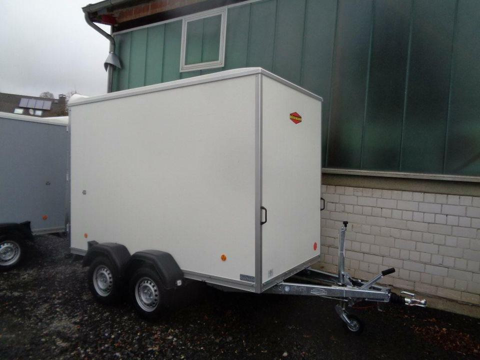 Böckmann PKW-Anhänger Kofferanhänger 2,0 to. 100 km/h - Remolque caja cerrada: foto 1 Böckmann PKW-Anhänger Kofferanhänger 2,0 to. 100 km/h - Remolque caja cerrada: foto 1