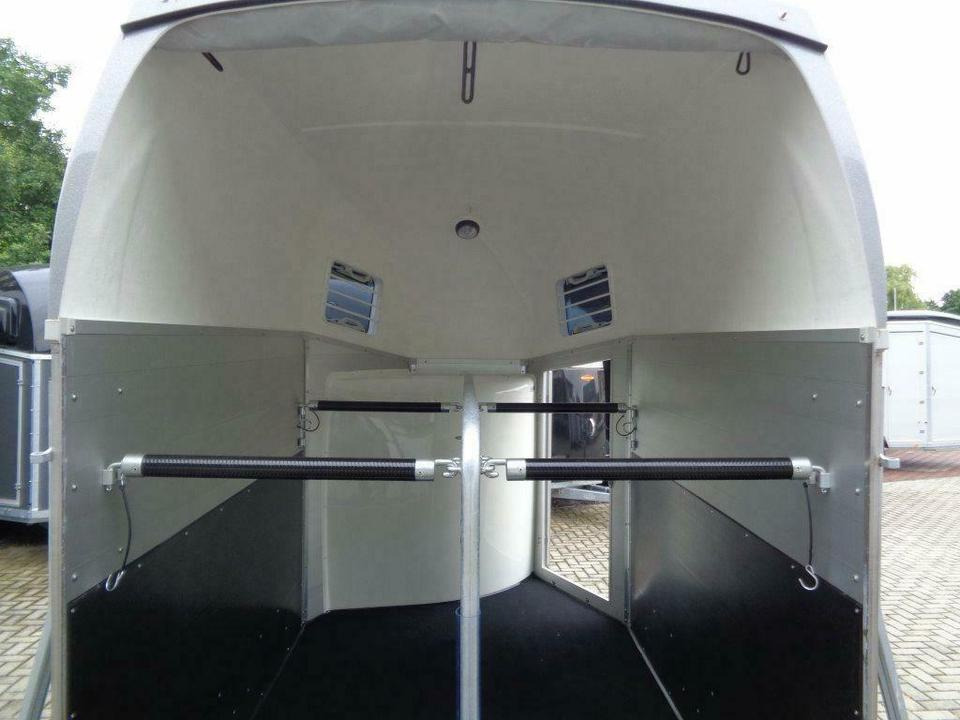 Böckmann Pferdeanhänger Champion Esprit, Aluboden, SaKa. - Remolque para caballos: foto 4 Böckmann Pferdeanhänger Champion Esprit, Aluboden, SaKa. - Remolque para caballos: foto 4