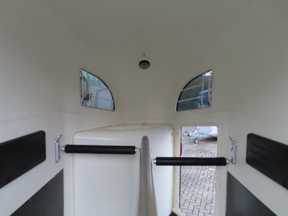 Remolque para caballos Böckmann, Pferdeanhänger, Comfort, CFF,Aluboden, SaKa, 100 km/h: foto 9