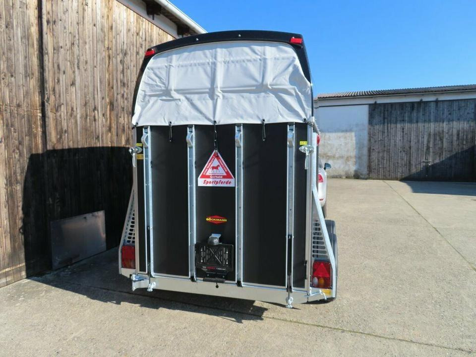 Böckmann Pferdeanhänger DUO s.+b., Sattelk., Aluboden 100km/h - Remolque para caballos: foto 5 Böckmann Pferdeanhänger DUO s.+b., Sattelk., Aluboden 100km/h - Remolque para caballos: foto 5