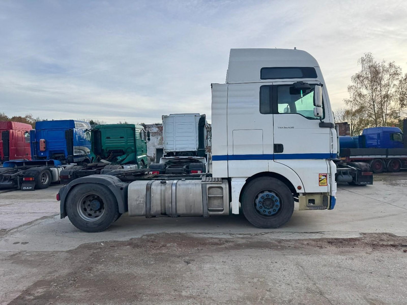 MAN TGA 18.430 (MANUAL GEARBOX / BOITE MANUELLE) - Cabeza tractora: foto 4 MAN TGA 18.430 (MANUAL GEARBOX / BOITE MANUELLE) - Cabeza tractora: foto 4