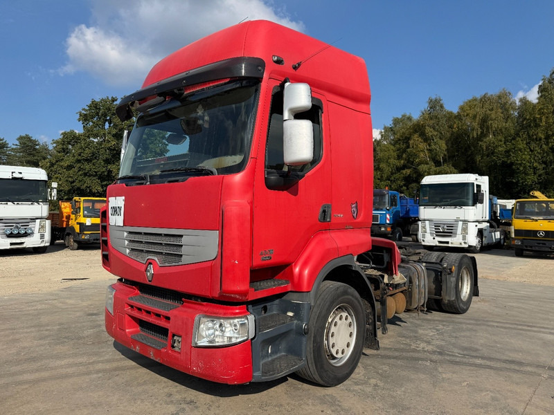 Renault Premium 450 DXI (MANUAL GEARBOX / BOITE MANUELLE / 982.000 km / PTO) - Cabeza tractora: foto 1 Renault Premium 450 DXI (MANUAL GEARBOX / BOITE MANUELLE / 982.000 km / PTO) - Cabeza tractora: foto 1