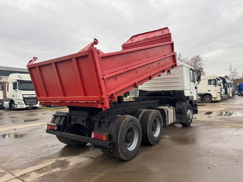 MAN 33.414 (BIG AXLE / STEEL SUSPENSION / 6 CYLINDER / MANUAL GEARBOX) - Camión volquete: foto 5 MAN 33.414 (BIG AXLE / STEEL SUSPENSION / 6 CYLINDER / MANUAL GEARBOX) - Camión volquete: foto 5