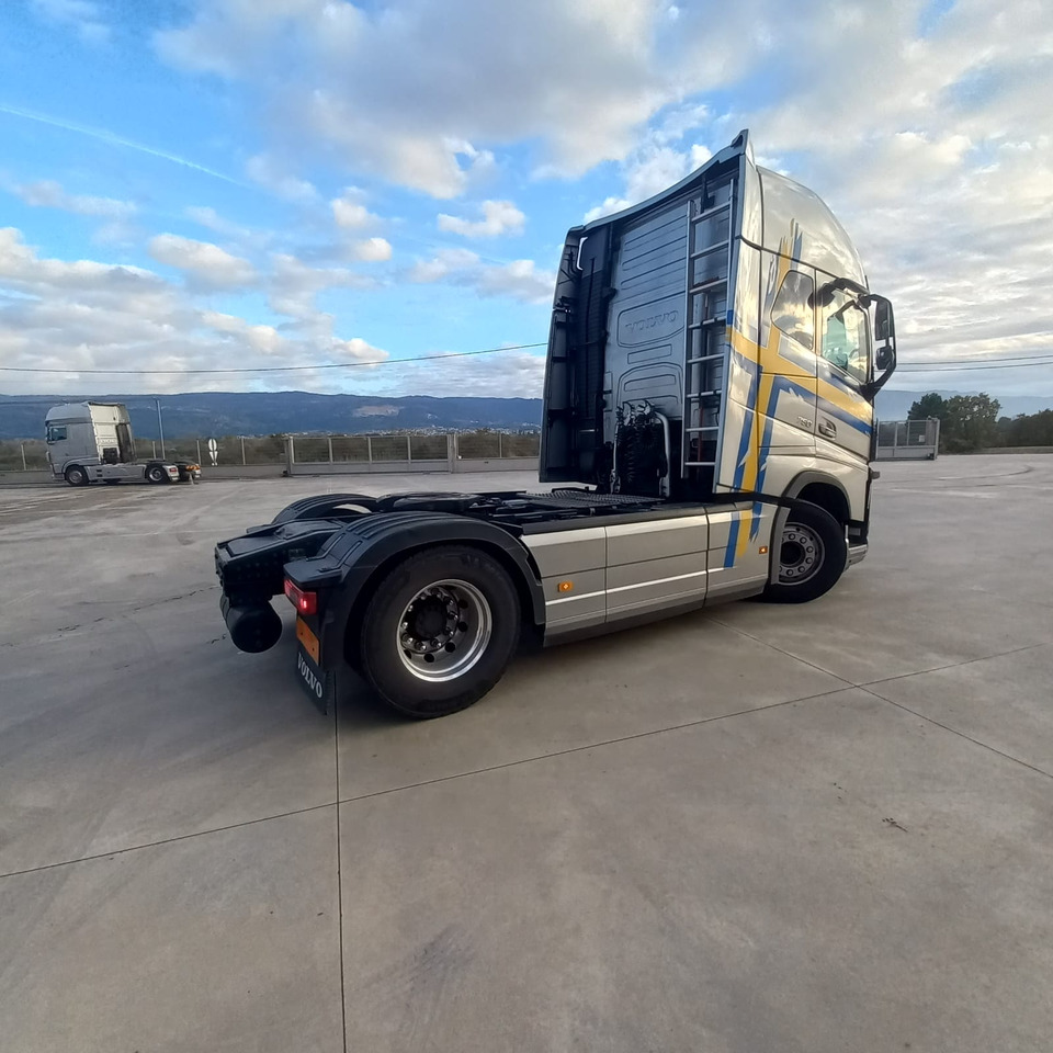 VOLVO FH16 750 - Cabeza tractora: foto 5 VOLVO FH16 750 - Cabeza tractora: foto 5