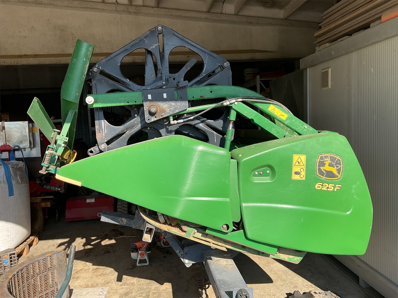 JOHN DEERE MIETITREBBIA S 560 - Cosechadora de granos: foto 2 JOHN DEERE MIETITREBBIA S 560 - Cosechadora de granos: foto 2