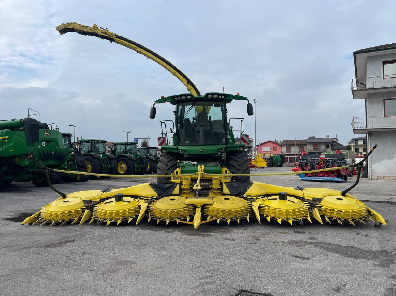 JOHN DEERE TRINCIA 9700i - Cosechadora de forraje: foto 2 JOHN DEERE TRINCIA 9700i - Cosechadora de forraje: foto 2