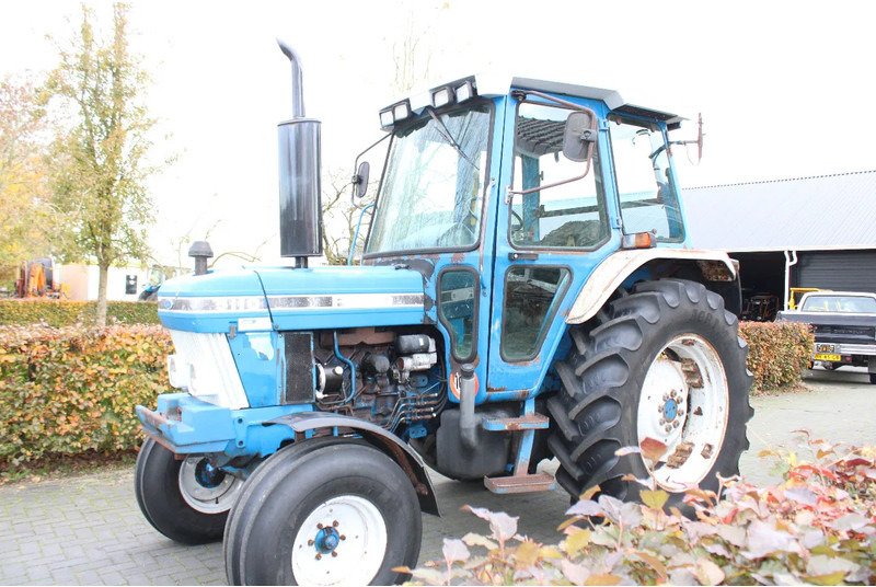 Ford 5110 - Tractor: foto 5 Ford 5110 - Tractor: foto 5
