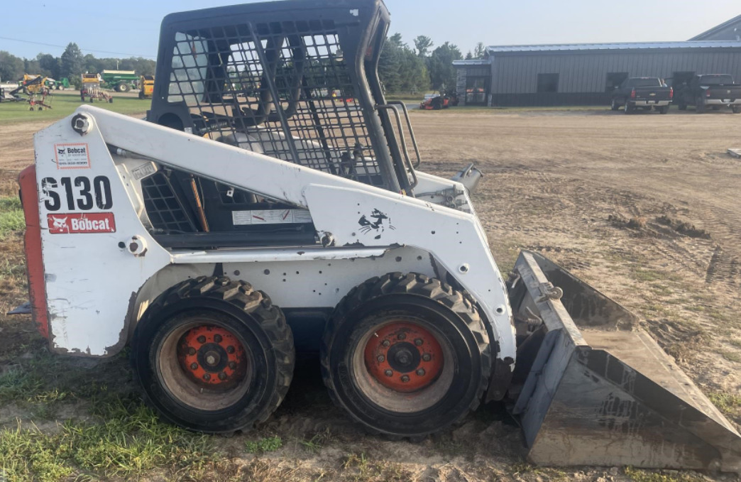 Arrendamiento de BOBCAT S130 BOBCAT S130: foto 6