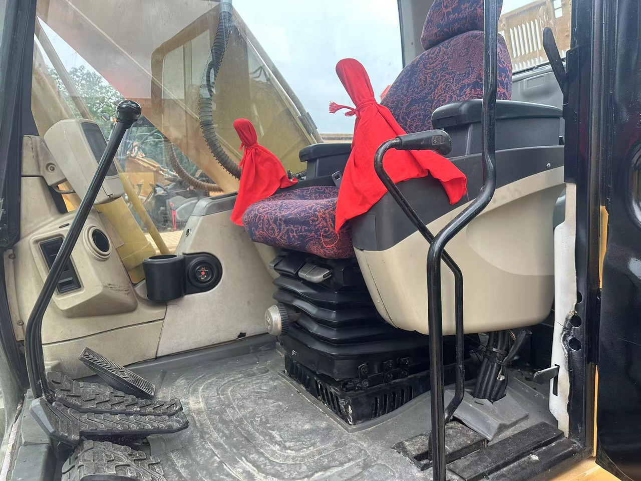 Excavadora de cadenas CATERPILLAR 320c [ Copy ]: foto 13