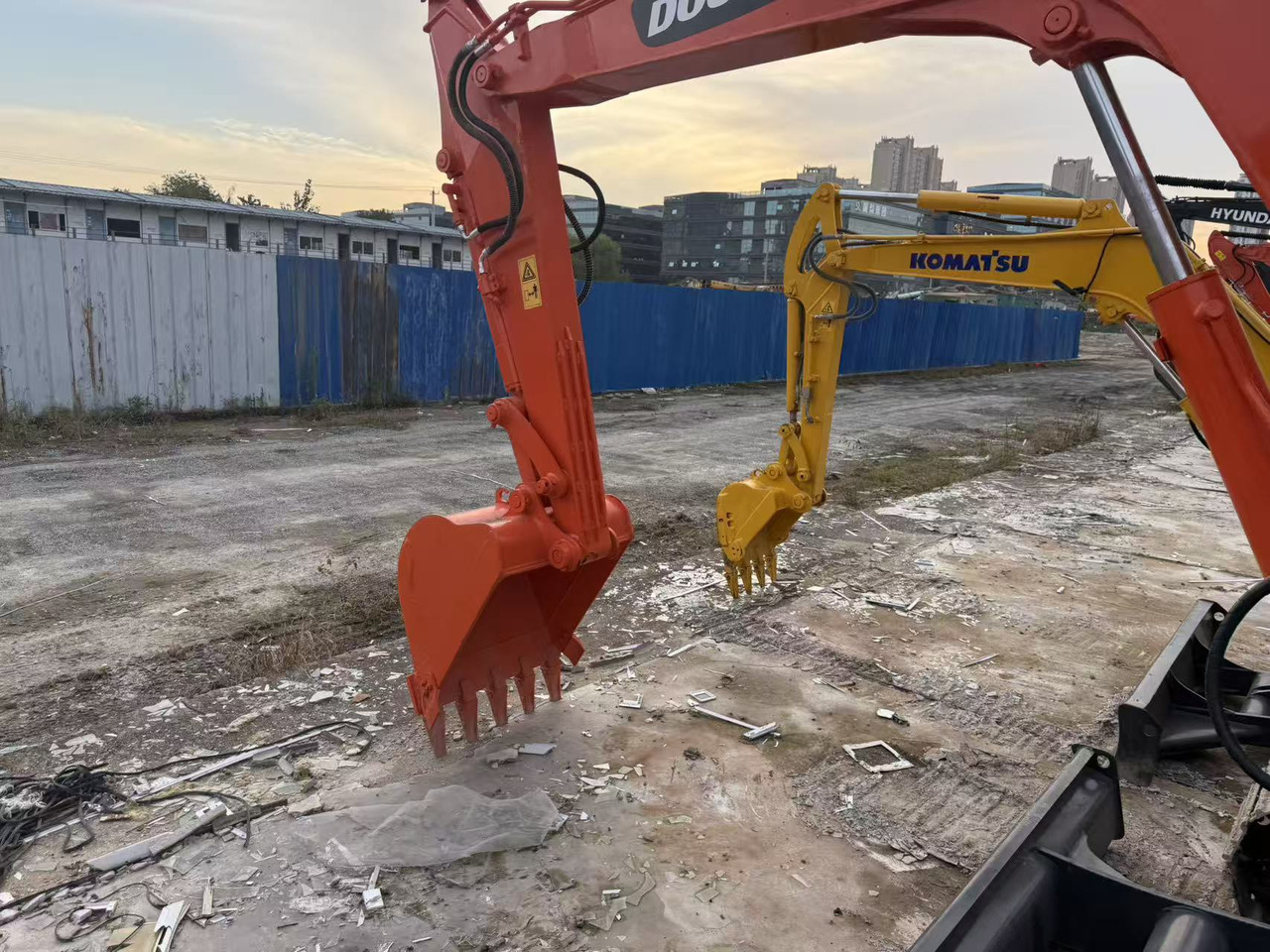DOOSAN Used large Doosan DX60 excavators, original DX60 used excavators, 6-ton DX60 hydraulic excavators, best-selling at low prices. - Miniexcavadora: foto 5 DOOSAN Used large Doosan DX60 excavators, original DX60 used excavators, 6-ton DX60 hydraulic excavators, best-selling at low prices. - Miniexcavadora: foto 5