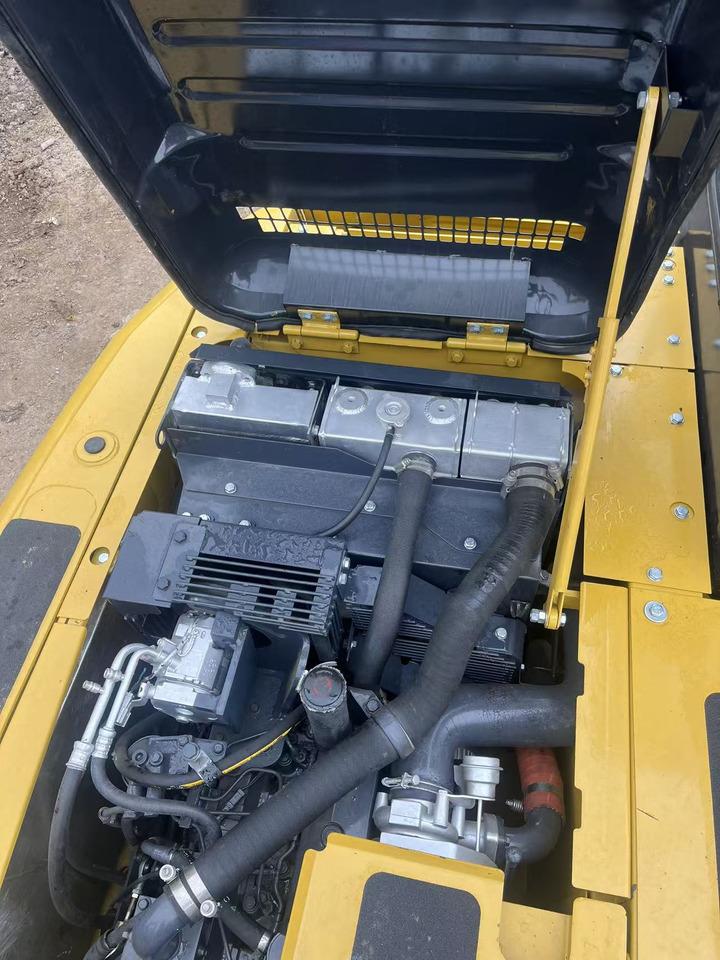 Arrendamiento de KOMATSU PC130 [ Copy ] KOMATSU PC130 [ Copy ]: foto 9