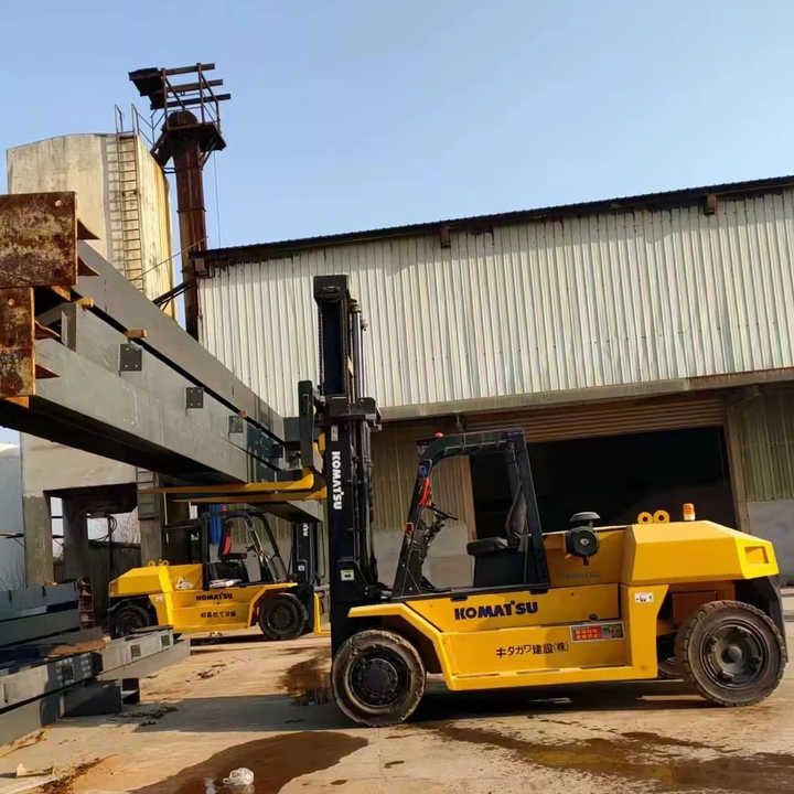 Top Komastu Brand Sale Diesel Forklift 15 Ton Forklift Truck Diesel China - Carretilla elevadora diésel: foto 1 Top Komastu Brand Sale Diesel Forklift 15 Ton Forklift Truck Diesel China - Carretilla elevadora diésel: foto 1