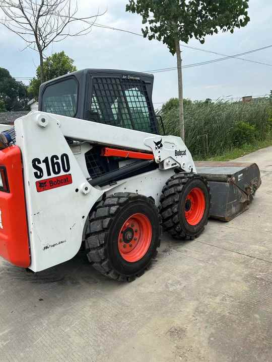 Used Bob Cat Bob Cat S160 Used Mini Skid Steer Wheel Loader Multifunctional Track Loaders Bobcat S160 2.7 Ton - Minicargadora: foto 4 Used Bob Cat Bob Cat S160 Used Mini Skid Steer Wheel Loader Multifunctional Track Loaders Bobcat S160 2.7 Ton - Minicargadora: foto 4