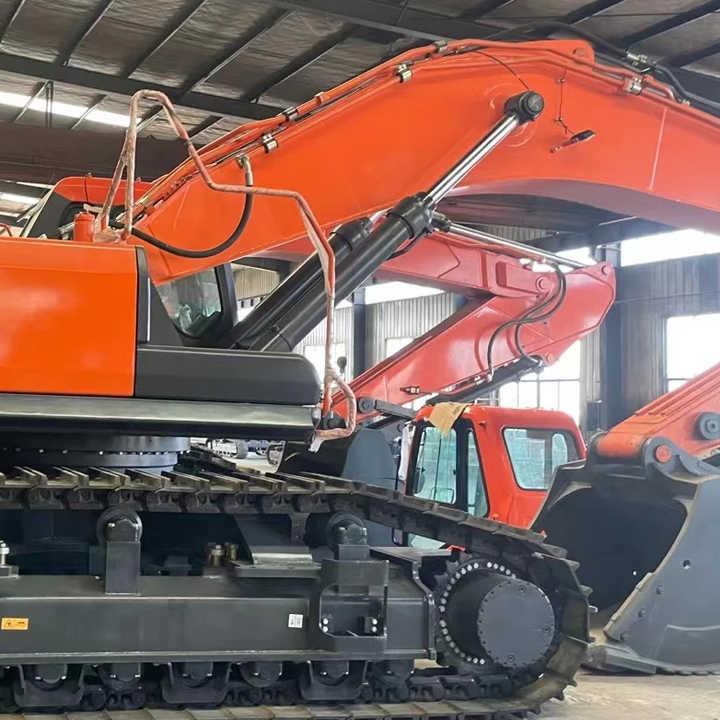 Used Excavator Doosan DX600 Excavators Mini Equipment Earth Moving Machinery Doosan Digger Excavator for Sale - Excavadora: foto 3 Used Excavator Doosan DX600 Excavators Mini Equipment Earth Moving Machinery Doosan Digger Excavator for Sale - Excavadora: foto 3