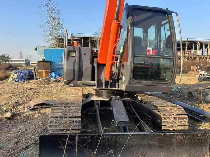 Used HITACHI ZX70 Model Mini Excavator Second Hand Machine Popular Brand Japan Hitachi Hydraulic Machinery - Excavadora: foto 4 Used HITACHI ZX70 Model Mini Excavator Second Hand Machine Popular Brand Japan Hitachi Hydraulic Machinery - Excavadora: foto 4