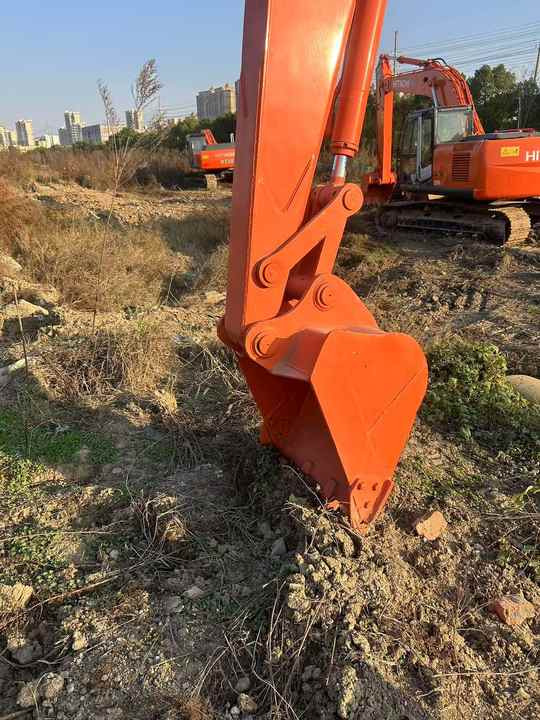 Used HITACHI ZX70 Model Mini Excavator Second Hand Machine Popular Brand Japan Hitachi Hydraulic Machinery - Excavadora: foto 3 Used HITACHI ZX70 Model Mini Excavator Second Hand Machine Popular Brand Japan Hitachi Hydraulic Machinery - Excavadora: foto 3
