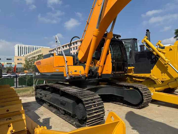 Used HYUNDAI305lc-9c Hydraulic Excavator with Excellent Performance hyundai Running Working Condition Low Price for Sale - Excavadora: foto 3 Used HYUNDAI305lc-9c Hydraulic Excavator with Excellent Performance hyundai Running Working Condition Low Price for Sale - Excavadora: foto 3